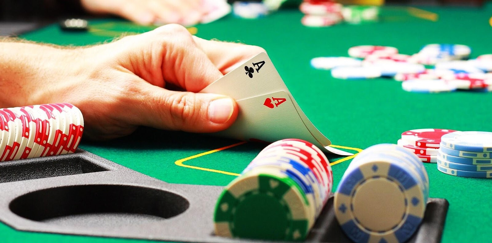 Tá Lả là gì? Tìm hiểu tổng quan về Tá Lả
